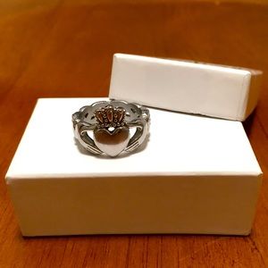 Sterling Silver Claddagh Ring